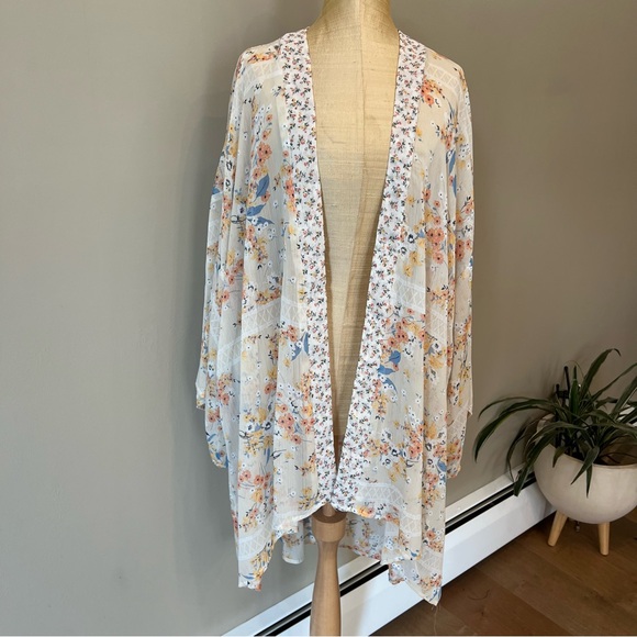 Band of Gypsies Floral Kimono Nude Peach Tones Asymmetric Sleeve Chiffon Sheer - Picture 2 of 10